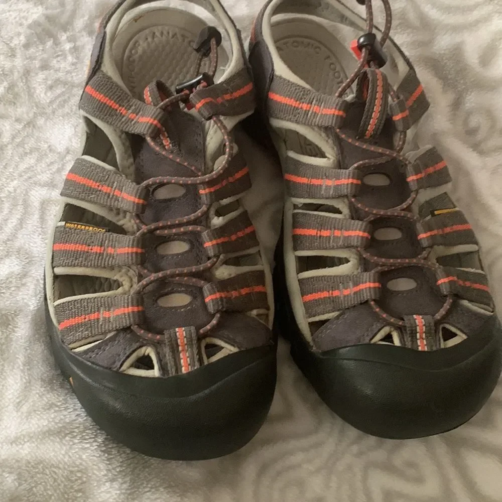 KEEN  anatomic sandals - Picture 5 of 12